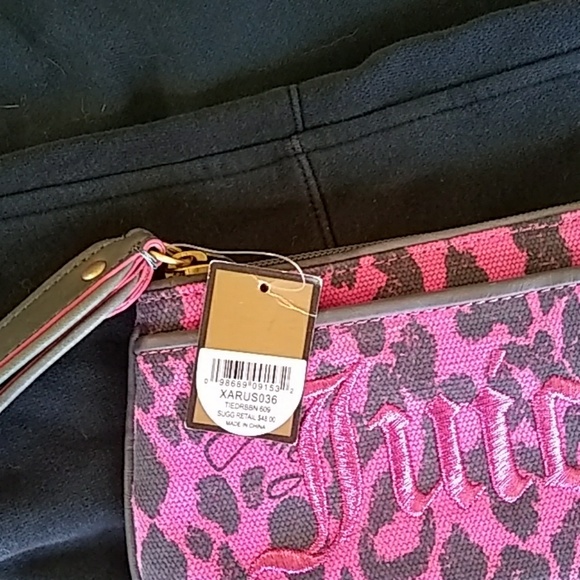 Juicy couture brand new wristlet wallet - Picture 6 of 7